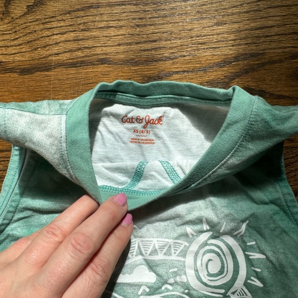 Trio of shark-themed tank tops, size 4/5 - Picture 5 of 7